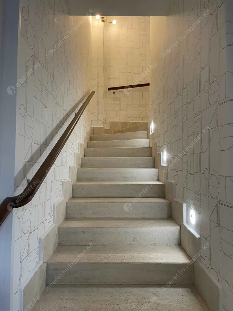 Kiadó albérlet 1031000 Ft/hó áron: Budapest, II. kerület  Lotz Károly utca. Mérete: 150 nm, 4 szobás | Alberlet.hu - 6531612