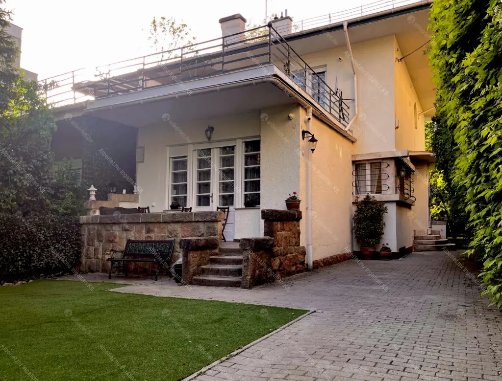 Kiadó albérlet 828000 Ft/hó áron: Budapest, II. kerület  Lotz Károly utca. Mérete: 150 nm, 4 szobás | Alberlet.hu - 6652075