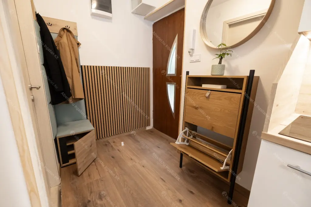 Kiadó albérlet 210000 Ft/hó áron: Budapest, II. kerület  Lotz Károly utca. Mérete: 20 nm, 1 szobás | Alberlet.hu - 6705499