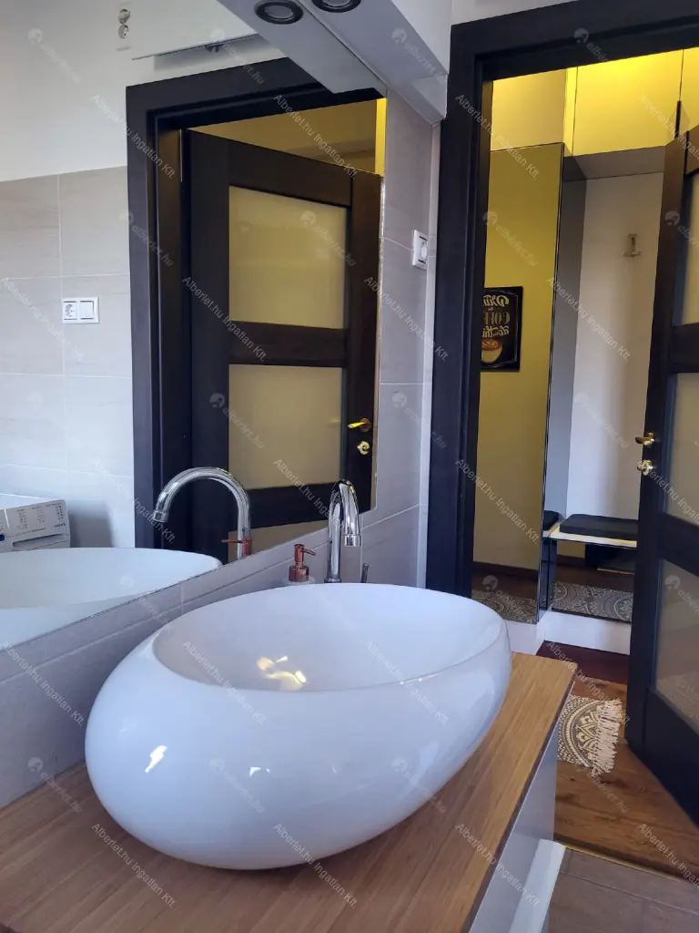 Kiadó albérlet 280000 Ft/hó áron: Budapest, II. kerület  Lotz Károly utca. Mérete: 44 nm, 1 szobás | Alberlet.hu - 6683116