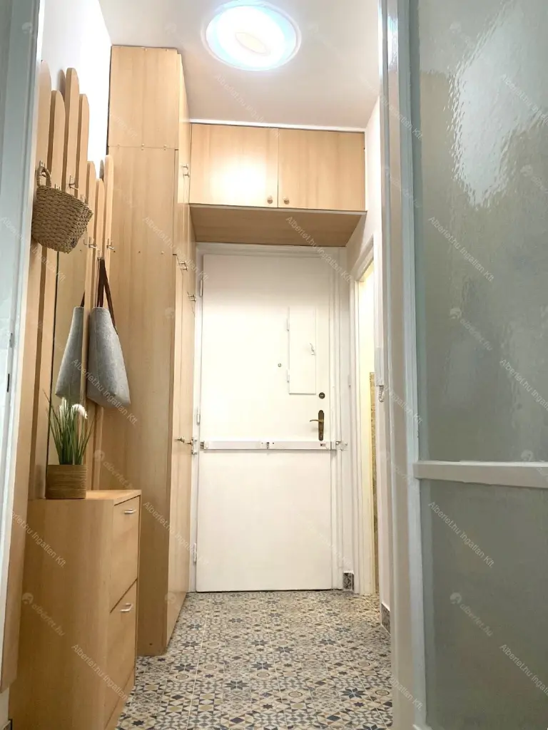 Kiadó albérlet 240000 Ft/hó áron: Budapest, II. kerület  Lövőház utca. Mérete: 31 nm, 1 szobás | Alberlet.hu - 6682868