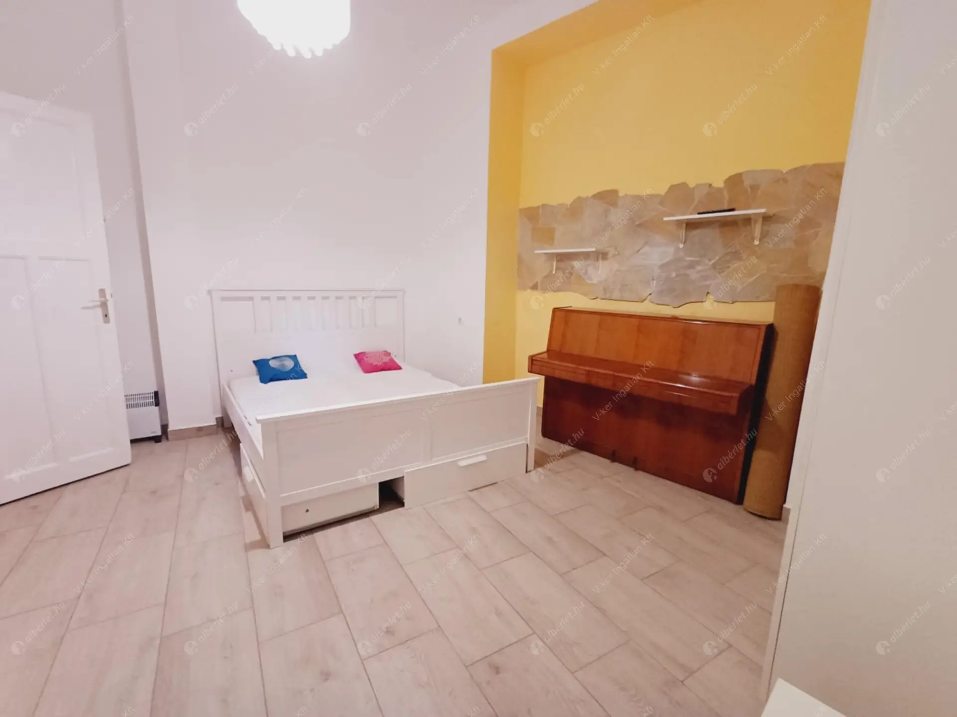 Kiadó albérlet 210000 Ft/hó áron: Budapest, II. kerület  Lövőház utca. Mérete: 41 nm, 1 szobás | Alberlet.hu - 6436883
