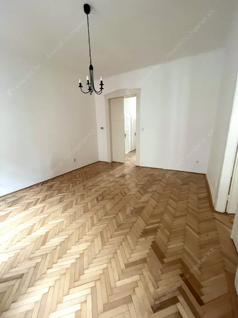 Kiadó albérlet 360000 Ft/hó áron: Budapest, II. kerület  Lövőház utca. Mérete: 74 nm, 2 szobás | Alberlet.hu - 6613976