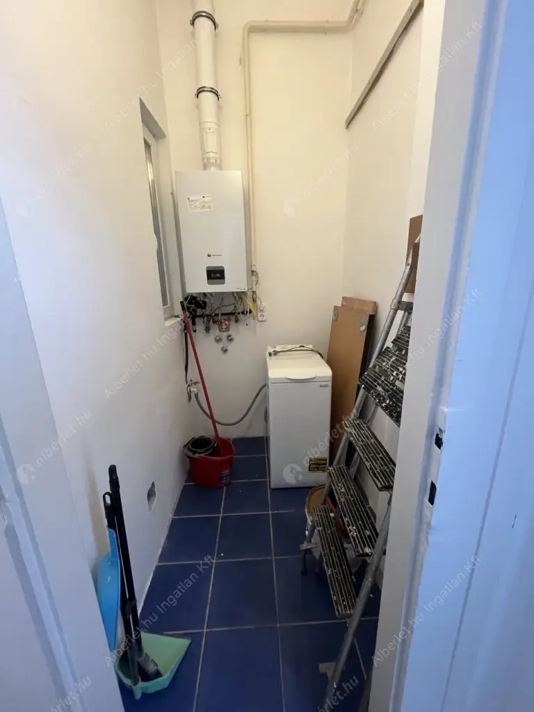 Kiadó albérlet 360000 Ft/hó áron: Budapest, II. kerület  Lövőház utca. Mérete: 74 nm, 2 szobás | Alberlet.hu - 6613977