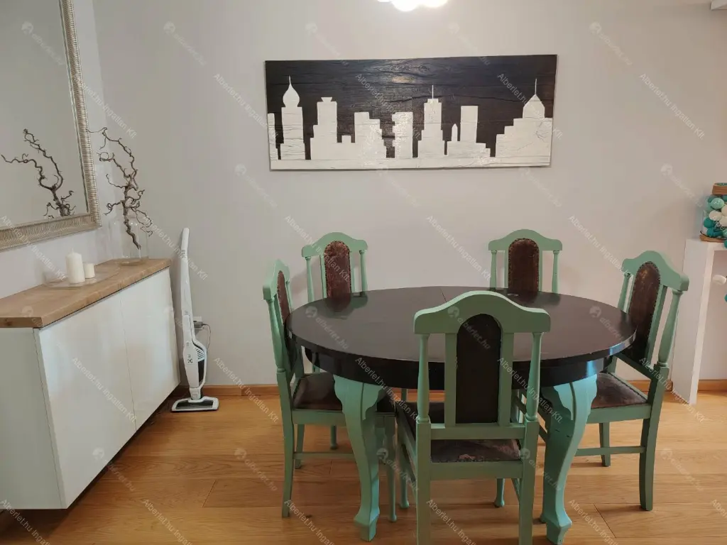 Kiadó albérlet 360000 Ft/hó áron: Budapest, II. kerület  Lukács utca. Mérete: 65 nm, 2 szobás | Alberlet.hu - 6687483