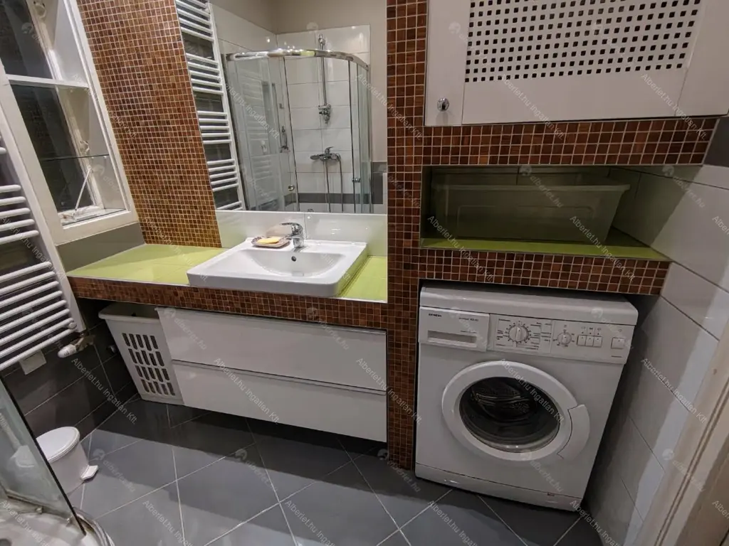 Kiadó albérlet 360000 Ft/hó áron: Budapest, II. kerület  Lukács utca. Mérete: 65 nm, 2 szobás | Alberlet.hu - 6687490