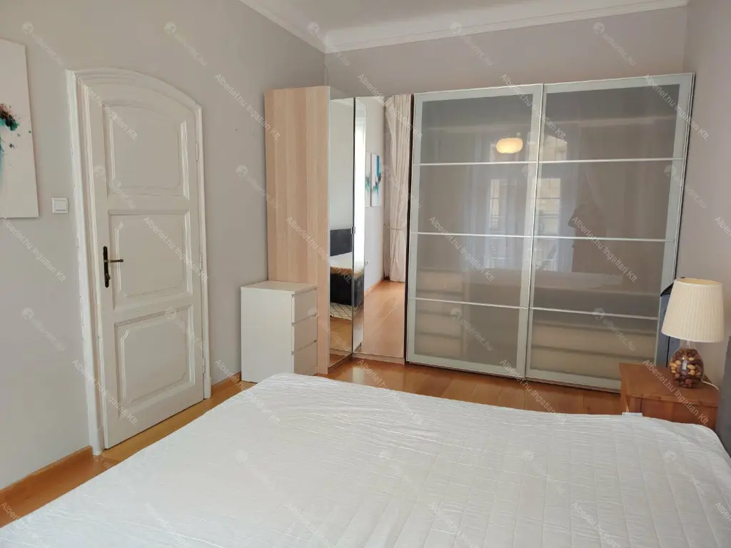 Kiadó albérlet 360000 Ft/hó áron: Budapest, II. kerület  Lukács utca. Mérete: 65 nm, 2 szobás | Alberlet.hu - 6687493