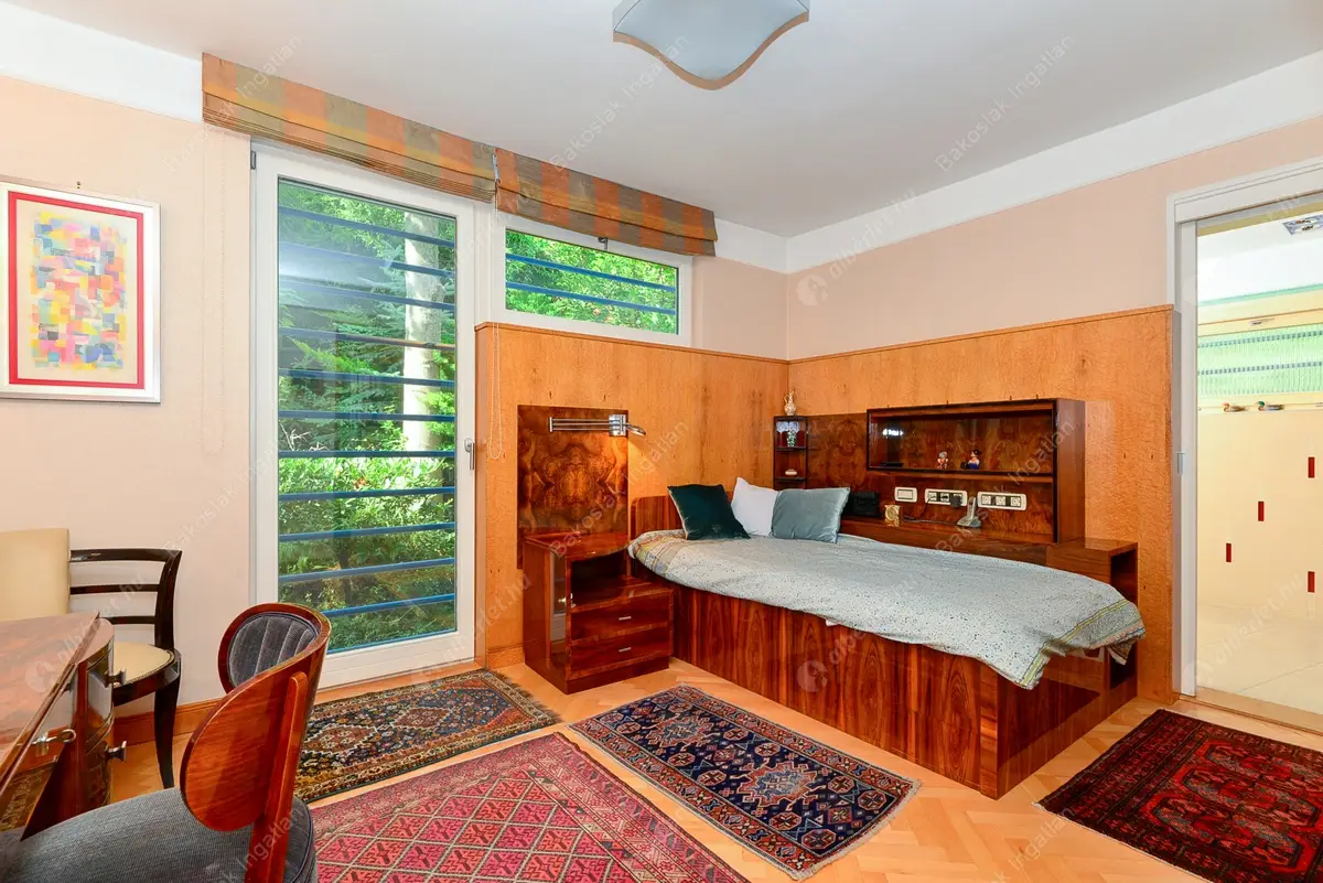 Kiadó albérlet 2479000 Ft/hó áron: Budapest, II. kerület  Mandula utca. Mérete: 320 nm, 5 szobás | Alberlet.hu - 4452248