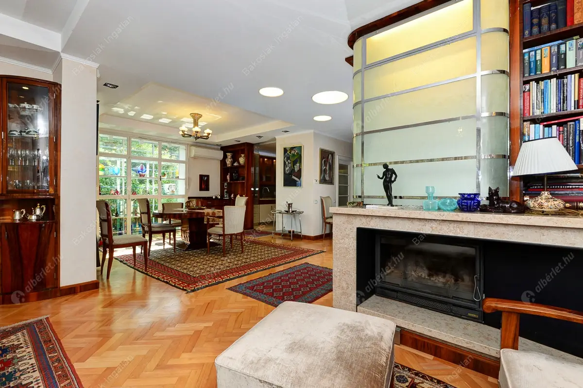 Kiadó albérlet 2479000 Ft/hó áron: Budapest, II. kerület  Mandula utca. Mérete: 320 nm, 5 szobás | Alberlet.hu - 4452255