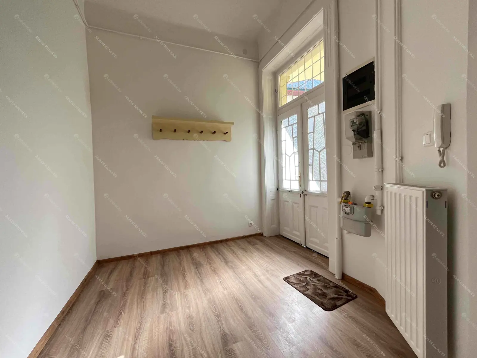 Kiadó albérlet 360000 Ft/hó áron: Budapest, II. kerület  Margit körút. Mérete: 102 nm, 3 szobás | Alberlet.hu - 6703883