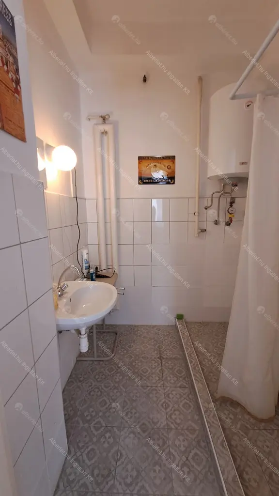 Kiadó albérlet 220000 Ft/hó áron: Budapest, II. kerület  Margit körút. Mérete: 41 nm, 1 szobás | Alberlet.hu - 6687150