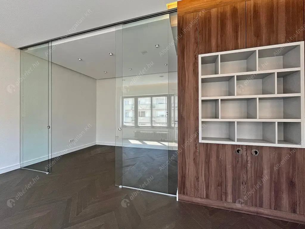 Kiadó albérlet 688000 Ft/hó áron: Budapest, II. kerület  Margit körút. Mérete: 66 nm, 1 szobás | Alberlet.hu - 6518453