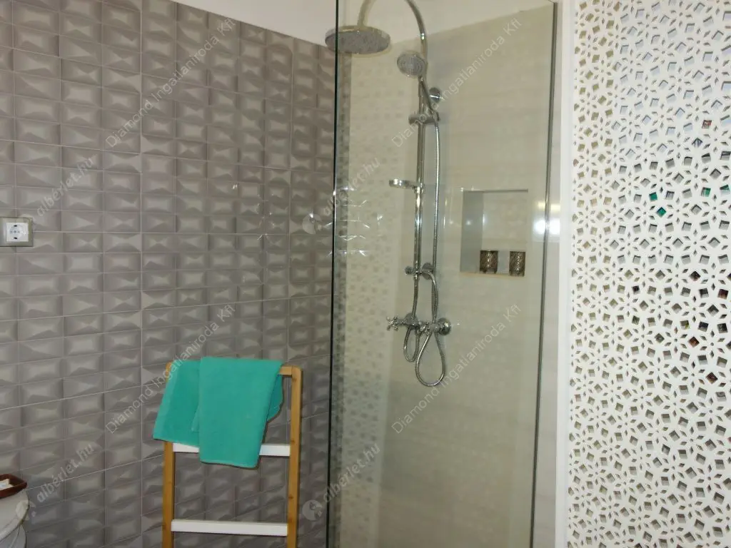 Kiadó albérlet 462000 Ft/hó áron: Budapest, II. kerület  Margit körút. Mérete: 83 nm, 3 szobás | Alberlet.hu - 5748197