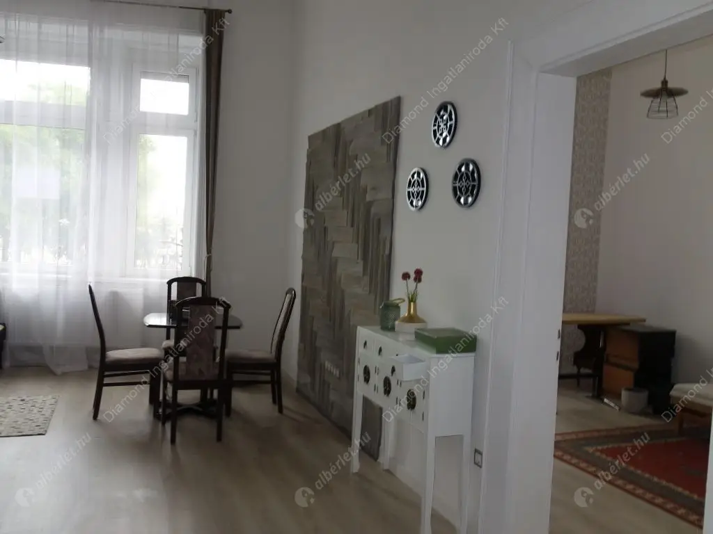 Kiadó albérlet 462000 Ft/hó áron: Budapest, II. kerület  Margit körút. Mérete: 83 nm, 3 szobás | Alberlet.hu - 5748202