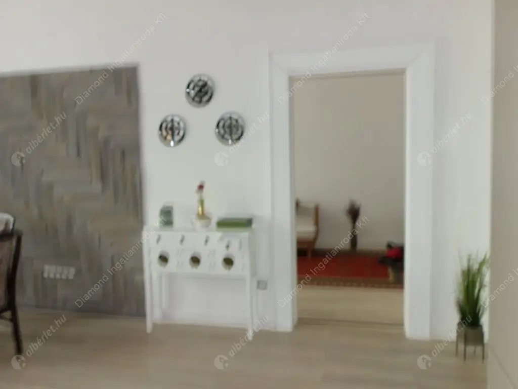 Kiadó albérlet 462000 Ft/hó áron: Budapest, II. kerület  Margit körút. Mérete: 83 nm, 3 szobás | Alberlet.hu - 5748204