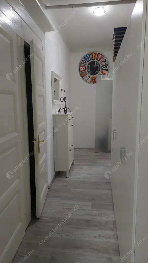 Kiadó albérlet 350000 Ft/hó áron: Budapest, II. kerület  Margit körút. Mérete: 93 nm, 3 szobás | Alberlet.hu - 6618679