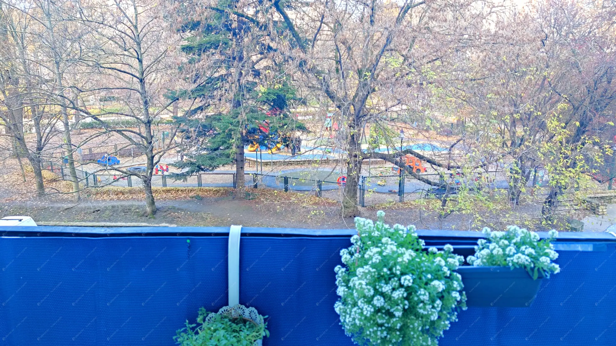 Kiadó albérlet 270000 Ft/hó áron: Budapest, II. kerület  Mechwart liget. Mérete: 70 nm, 2 szobás | Alberlet.hu - 6602050