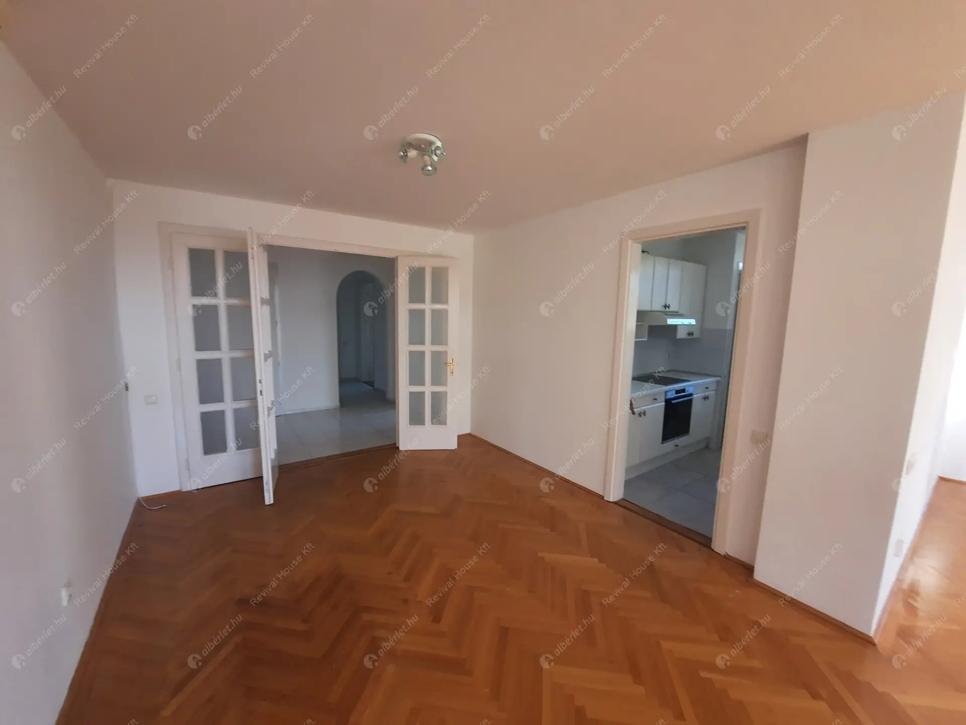 Kiadó albérlet 700000 Ft/hó áron: Budapest, II. kerület  Medve utca. Mérete: 141 nm, 4 szobás | Alberlet.hu - 6109501