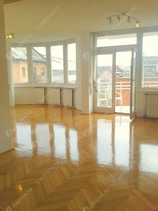 Kiadó albérlet 615000 Ft/hó áron: Budapest, II. kerület  Medve utca. Mérete: 141 nm, 4 szobás | Alberlet.hu - 6049685