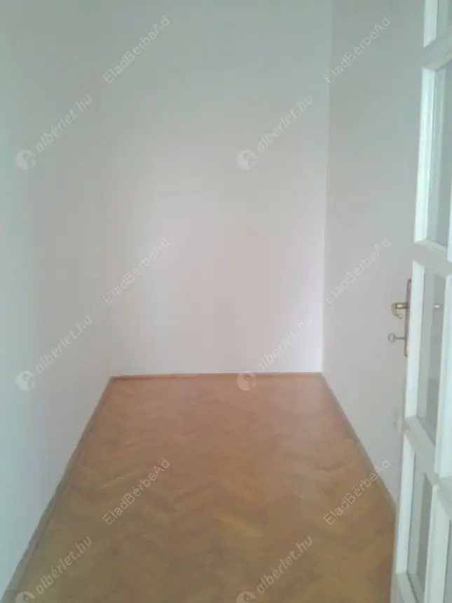 Kiadó albérlet 615000 Ft/hó áron: Budapest, II. kerület  Medve utca. Mérete: 141 nm, 4 szobás | Alberlet.hu - 6049687