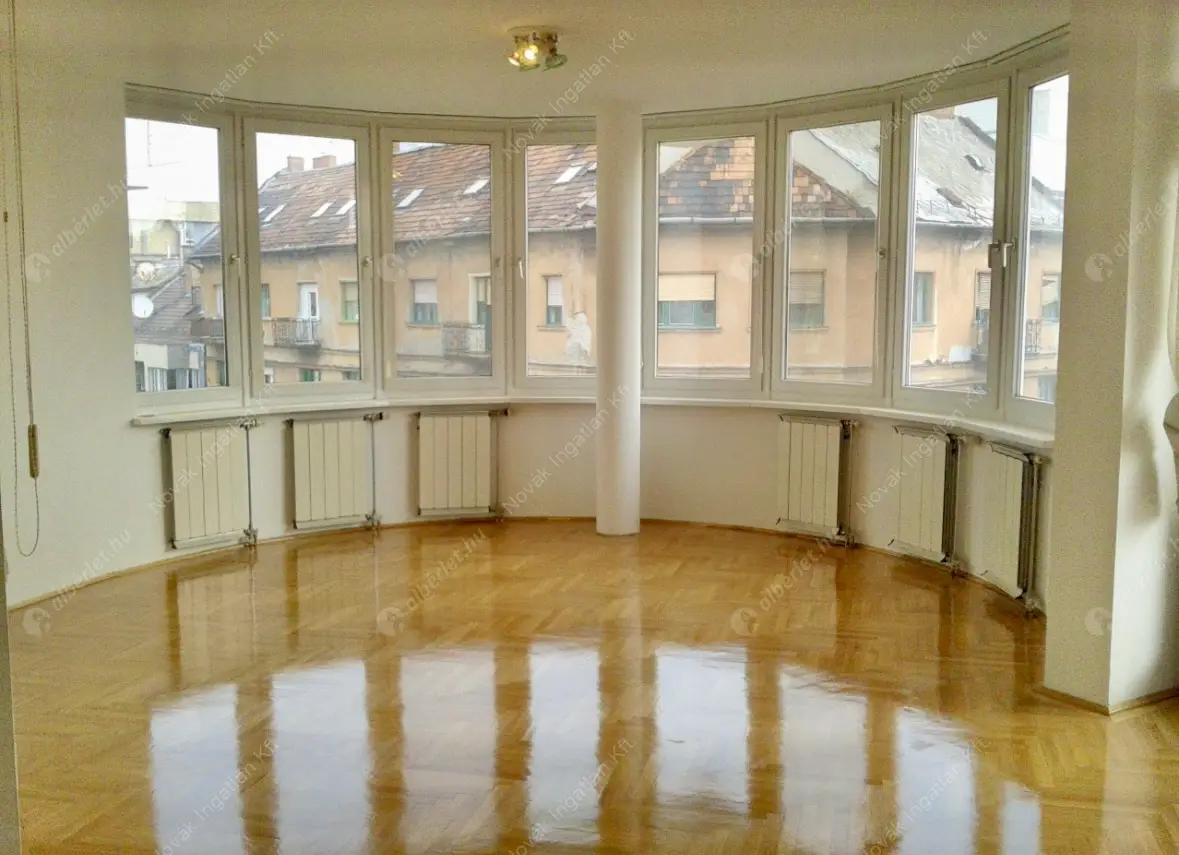 Kiadó albérlet 720000 Ft/hó áron: Budapest, II. kerület  Medve utca. Mérete: 141 nm, 4 szobás | Alberlet.hu - 6505748