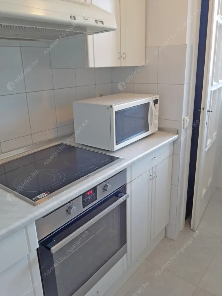 Kiadó albérlet 707000 Ft/hó áron: Budapest, II. kerület  Medve utca. Mérete: 141 nm, 4 szobás | Alberlet.hu - 6519170