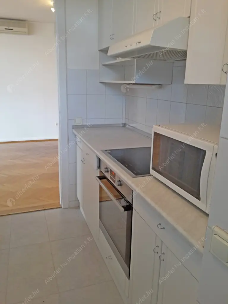 Kiadó albérlet 707000 Ft/hó áron: Budapest, II. kerület  Medve utca. Mérete: 141 nm, 4 szobás | Alberlet.hu - 6519171