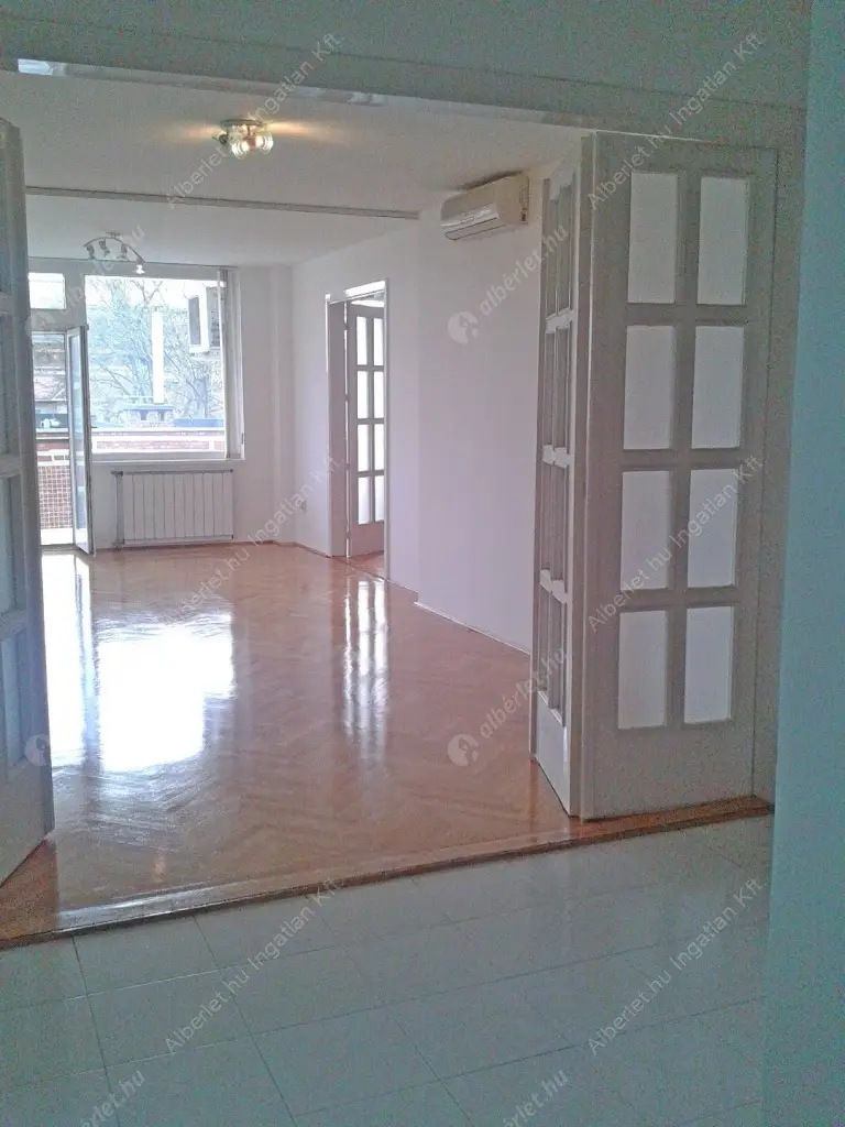 Kiadó albérlet 650000 Ft/hó áron: Budapest, II. kerület  Medve utca. Mérete: 141 nm, 4 szobás | Alberlet.hu - 6627903