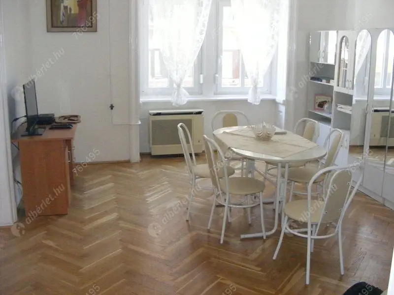 Kiadó albérlet 0 Ft/hó áron: Budapest, II. kerület  Nagyajtai utca. Mérete: 10 nm, 1 szobás | Alberlet.hu - 6542597