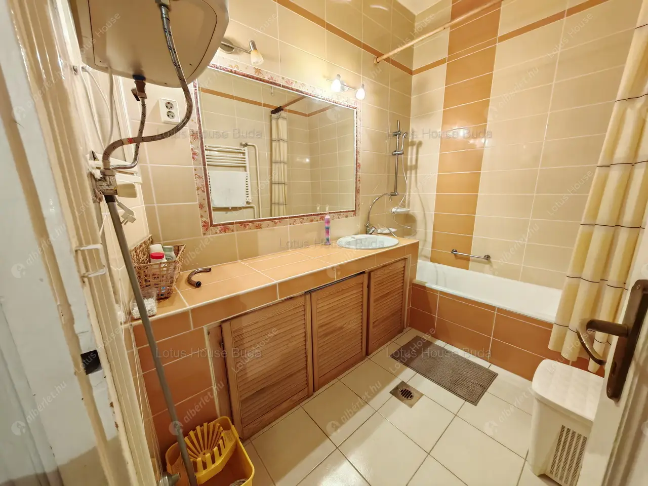 Kiadó albérlet 270000 Ft/hó áron: Budapest, II. kerület  Nagyajtai utca. Mérete: 63 nm, 2 szobás | Alberlet.hu - 6589047