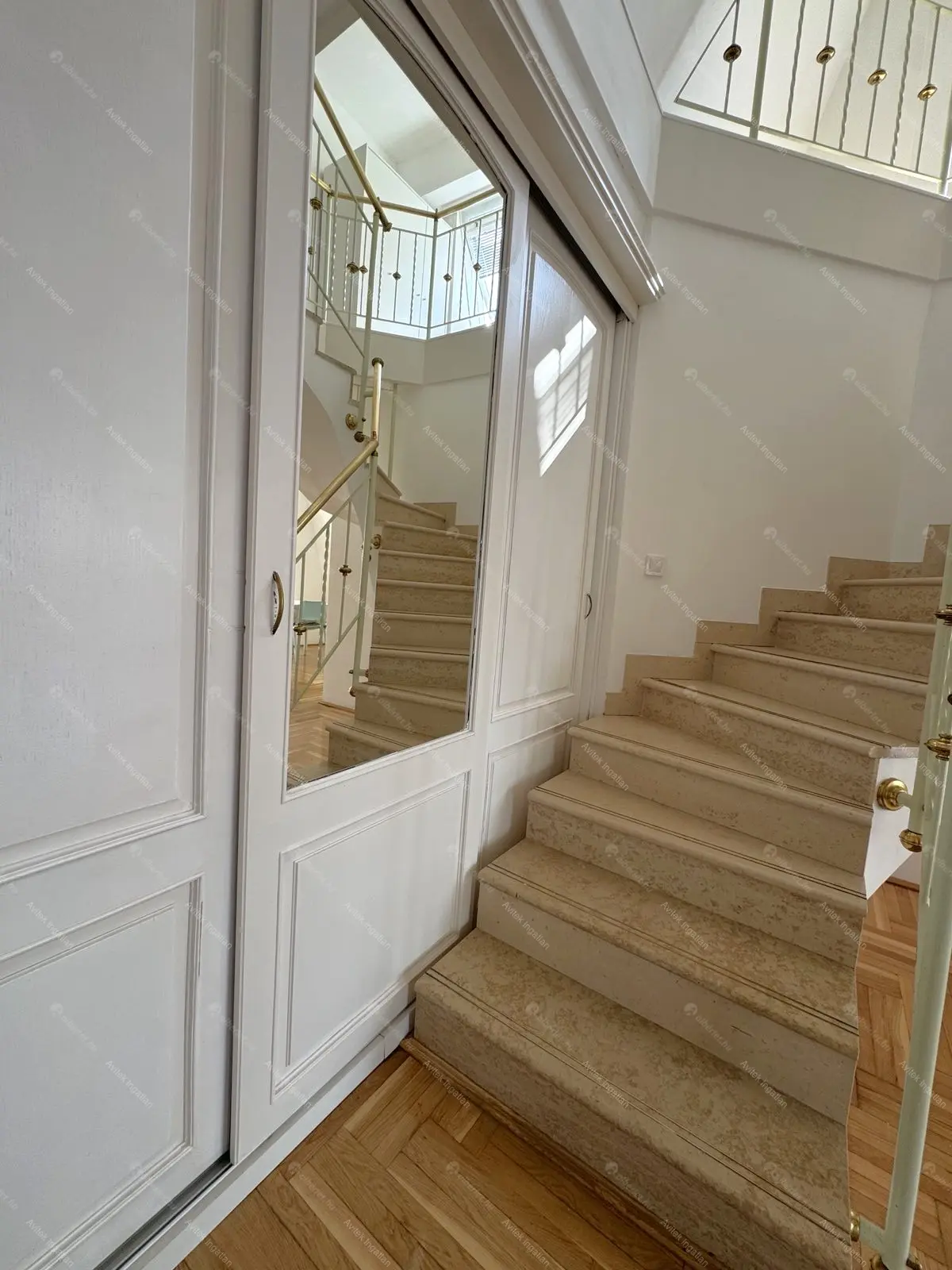 Kiadó albérlet 590000 Ft/hó áron: Budapest, II. kerület  Nagybányai út. Mérete: 110 nm, 4 szobás | Alberlet.hu - 6686456