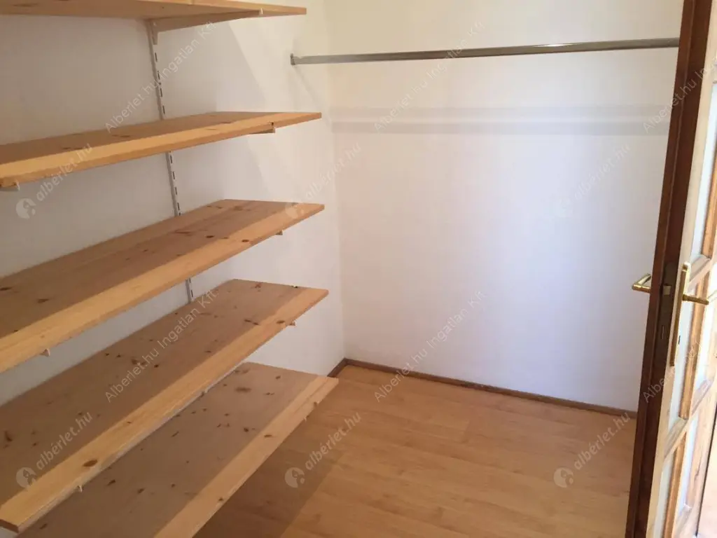 Kiadó albérlet 370000 Ft/hó áron: Budapest, II. kerület  Nyúl utca. Mérete: 55 nm, 1 szobás | Alberlet.hu - 6632961