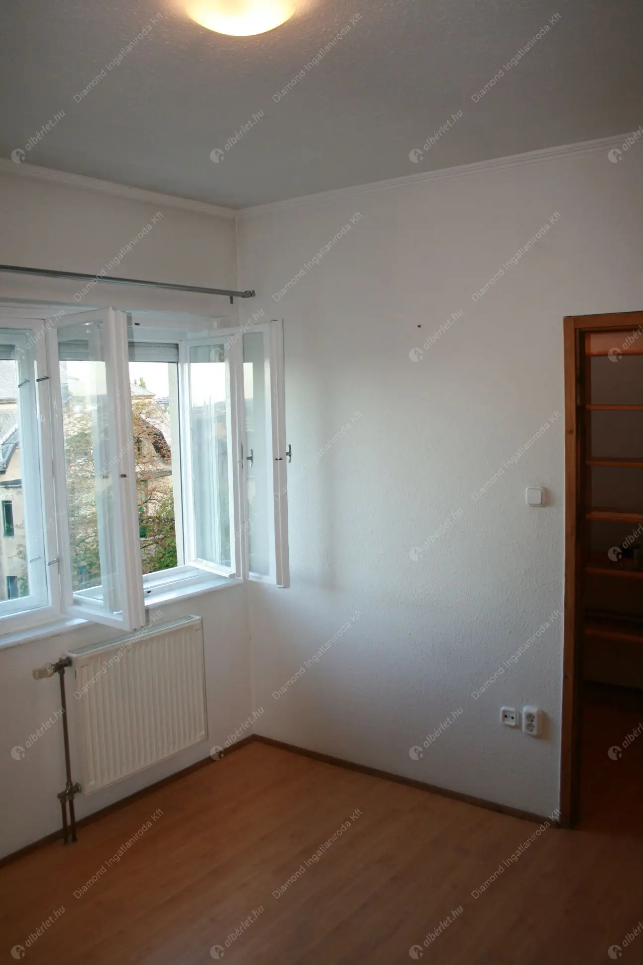 Kiadó albérlet 369000 Ft/hó áron: Budapest, II. kerület  Nyúl utca. Mérete: 55 nm, 2 szobás | Alberlet.hu - 6636030