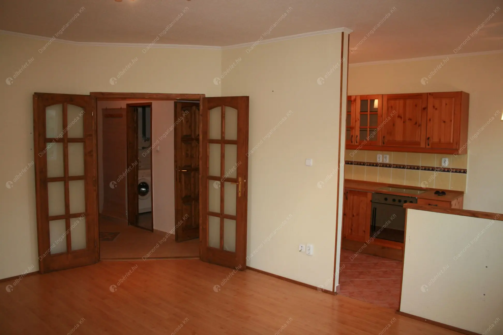 Kiadó albérlet 369000 Ft/hó áron: Budapest, II. kerület  Nyúl utca. Mérete: 55 nm, 2 szobás | Alberlet.hu - 6636031