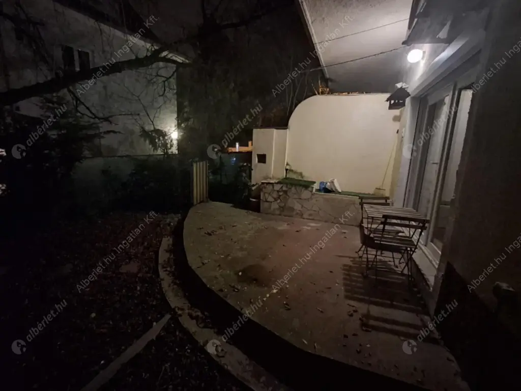 Kiadó albérlet 250000 Ft/hó áron: Budapest, II. kerület  Palánta utca. Mérete: 30 nm, 1 szobás | Alberlet.hu - 6595126