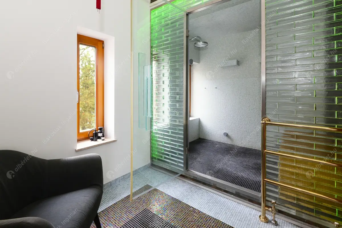 Kiadó albérlet 1747000 Ft/hó áron: Budapest, II. kerület  Pasaréti tér. Mérete: 160 nm, 4 szobás | Alberlet.hu - 5169253