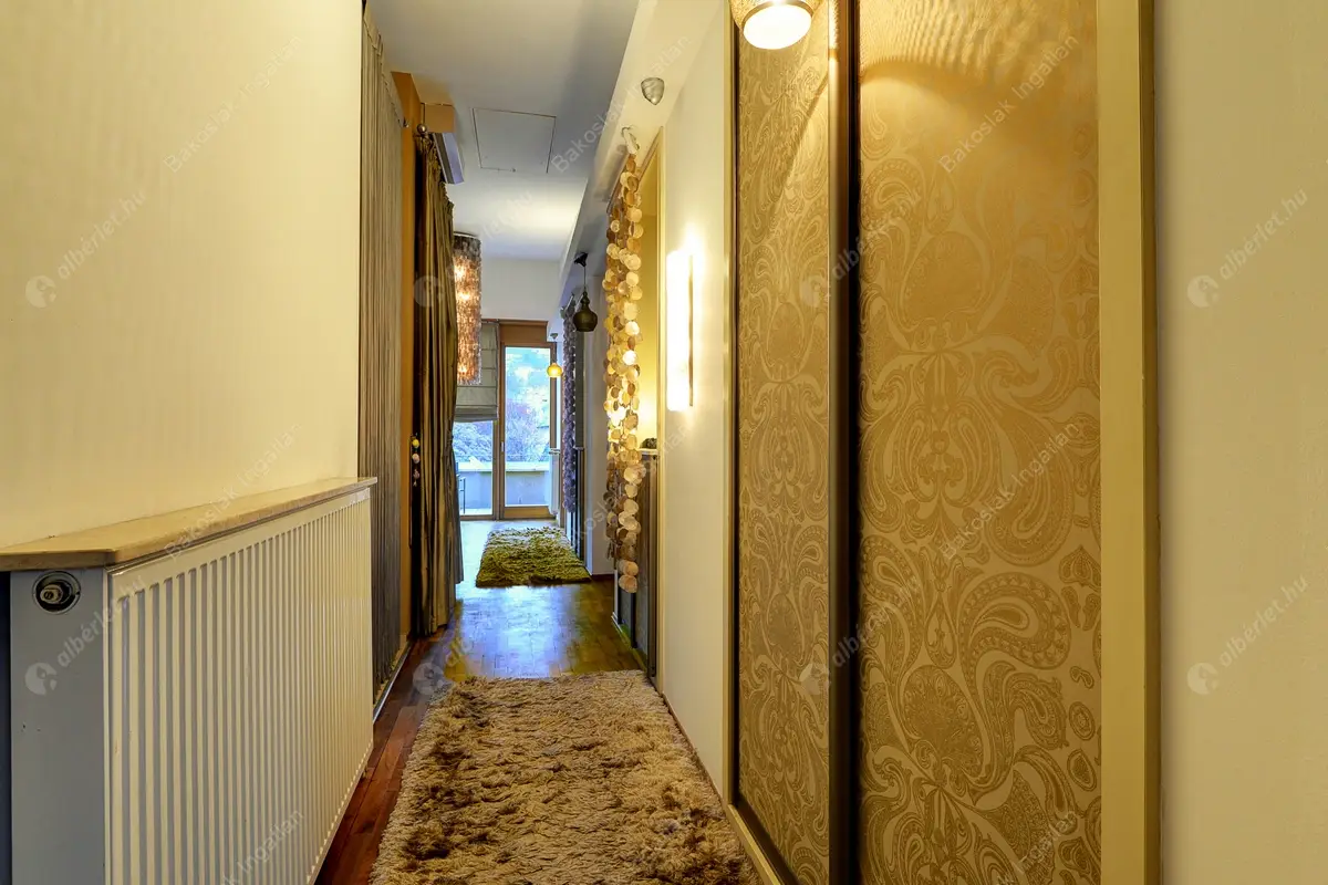 Kiadó albérlet 1747000 Ft/hó áron: Budapest, II. kerület  Pasaréti tér. Mérete: 160 nm, 4 szobás | Alberlet.hu - 5169261