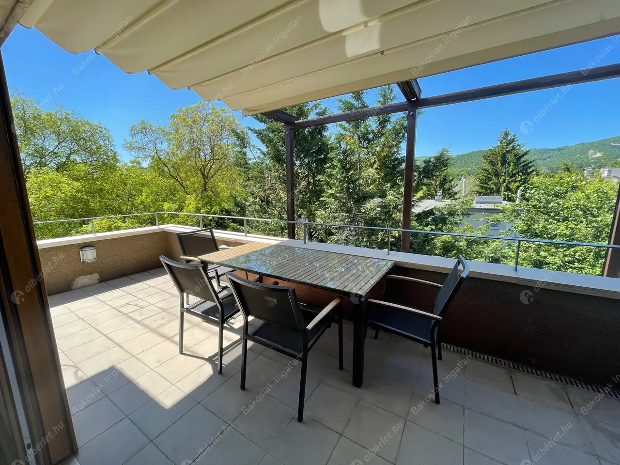 Kiadó albérlet 1747000 Ft/hó áron: Budapest, II. kerület  Pasaréti tér. Mérete: 160 nm, 4 szobás | Alberlet.hu - 5348179