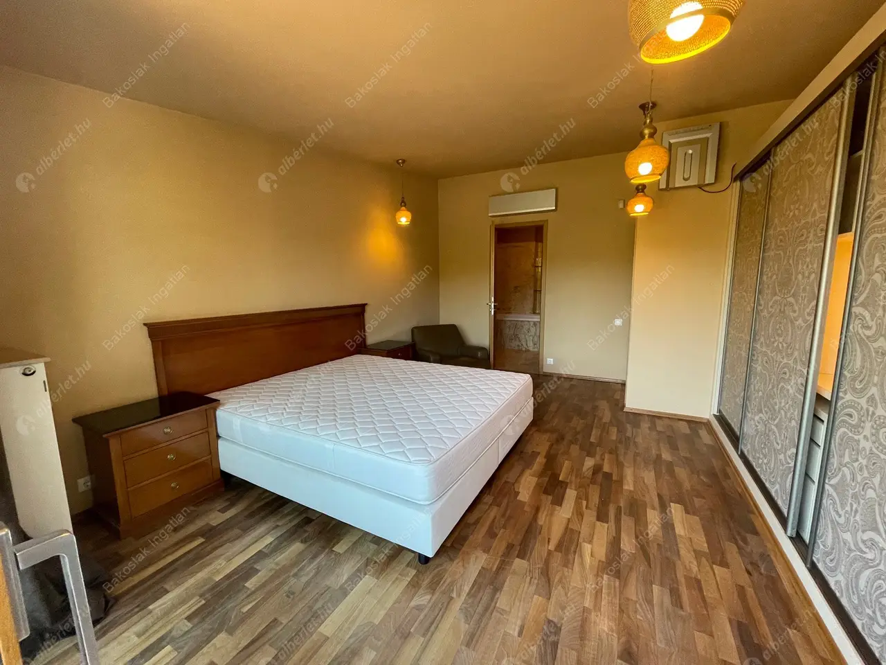 Kiadó albérlet 1747000 Ft/hó áron: Budapest, II. kerület  Pasaréti tér. Mérete: 160 nm, 4 szobás | Alberlet.hu - 5348186