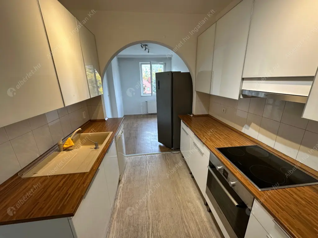 Kiadó albérlet 445000 Ft/hó áron: Budapest, II. kerület  Pasaréti út. Mérete: 100 nm, 3 szobás | Alberlet.hu - 6563371