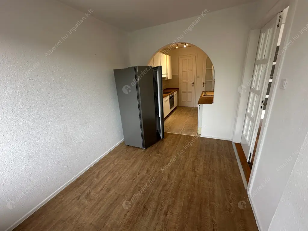 Kiadó albérlet 445000 Ft/hó áron: Budapest, II. kerület  Pasaréti út. Mérete: 100 nm, 3 szobás | Alberlet.hu - 6563373