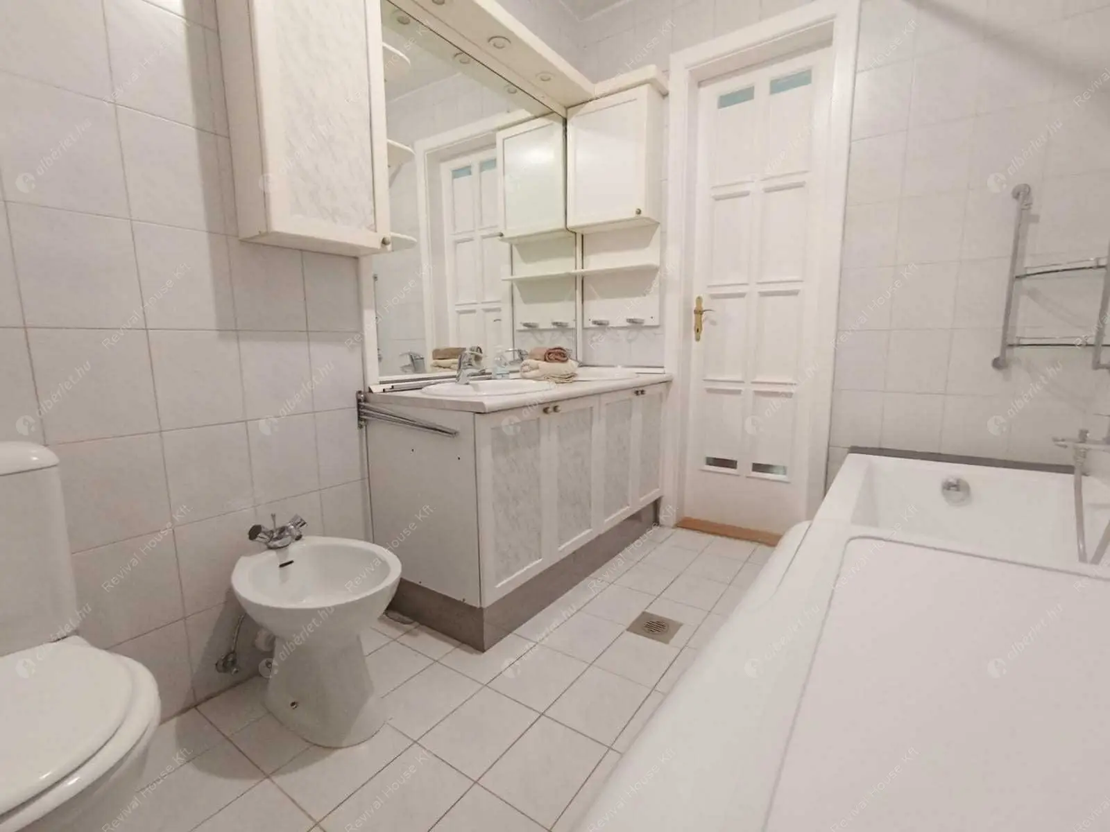 Kiadó albérlet 445000 Ft/hó áron: Budapest, II. kerület  Pasaréti út. Mérete: 100 nm, 3 szobás | Alberlet.hu - 6545999