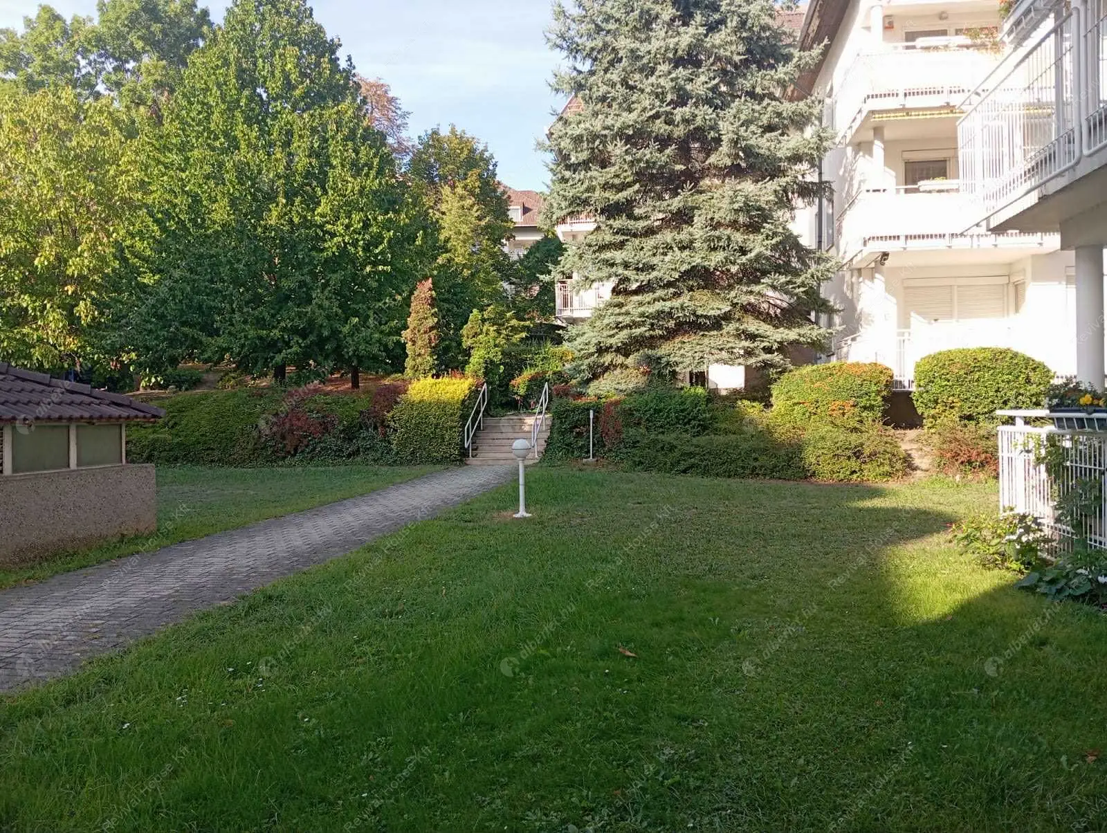 Kiadó albérlet 445000 Ft/hó áron: Budapest, II. kerület  Pasaréti út. Mérete: 100 nm, 3 szobás | Alberlet.hu - 6546003