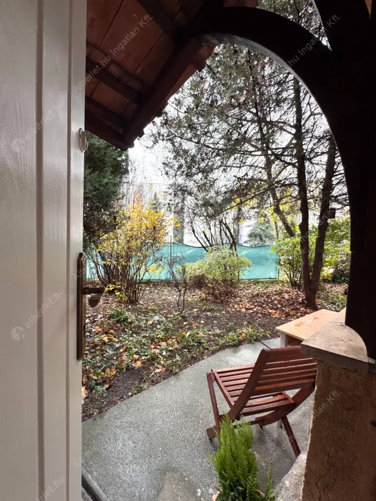 Kiadó albérlet 219000 Ft/hó áron: Budapest, II. kerület  Pasaréti út. Mérete: 33 nm, 1 szobás | Alberlet.hu - 6576414