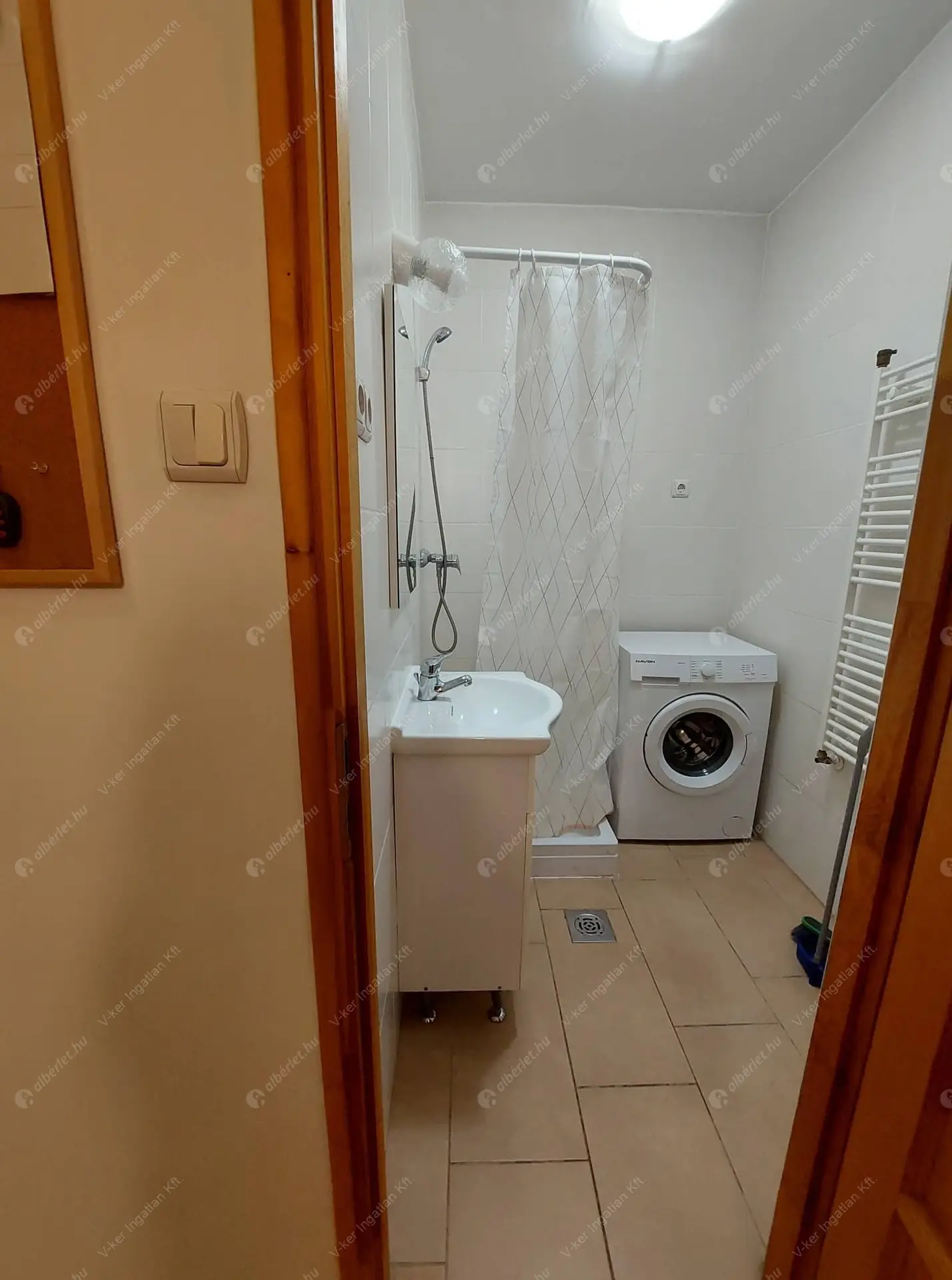 Kiadó albérlet 260000 Ft/hó áron: Budapest, II. kerület  Pasaréti út. Mérete: 42 nm, 2 szobás | Alberlet.hu - 5852926