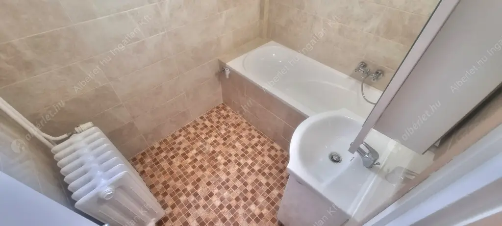 Kiadó albérlet 250000 Ft/hó áron: Budapest, II. kerület  Pasaréti út. Mérete: 53 nm, 2 szobás | Alberlet.hu - 6615558