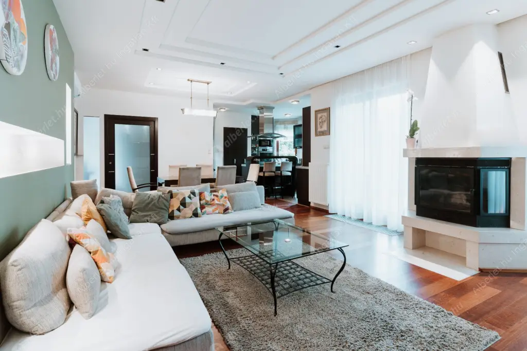 Kiadó albérlet 1336000 Ft/hó áron: Budapest, II. kerület  Pipitér utca. Mérete: 300 nm, 6 szobás | Alberlet.hu - 6515250