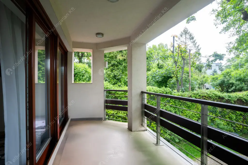 Kiadó albérlet 1336000 Ft/hó áron: Budapest, II. kerület  Pipitér utca. Mérete: 300 nm, 6 szobás | Alberlet.hu - 6515262