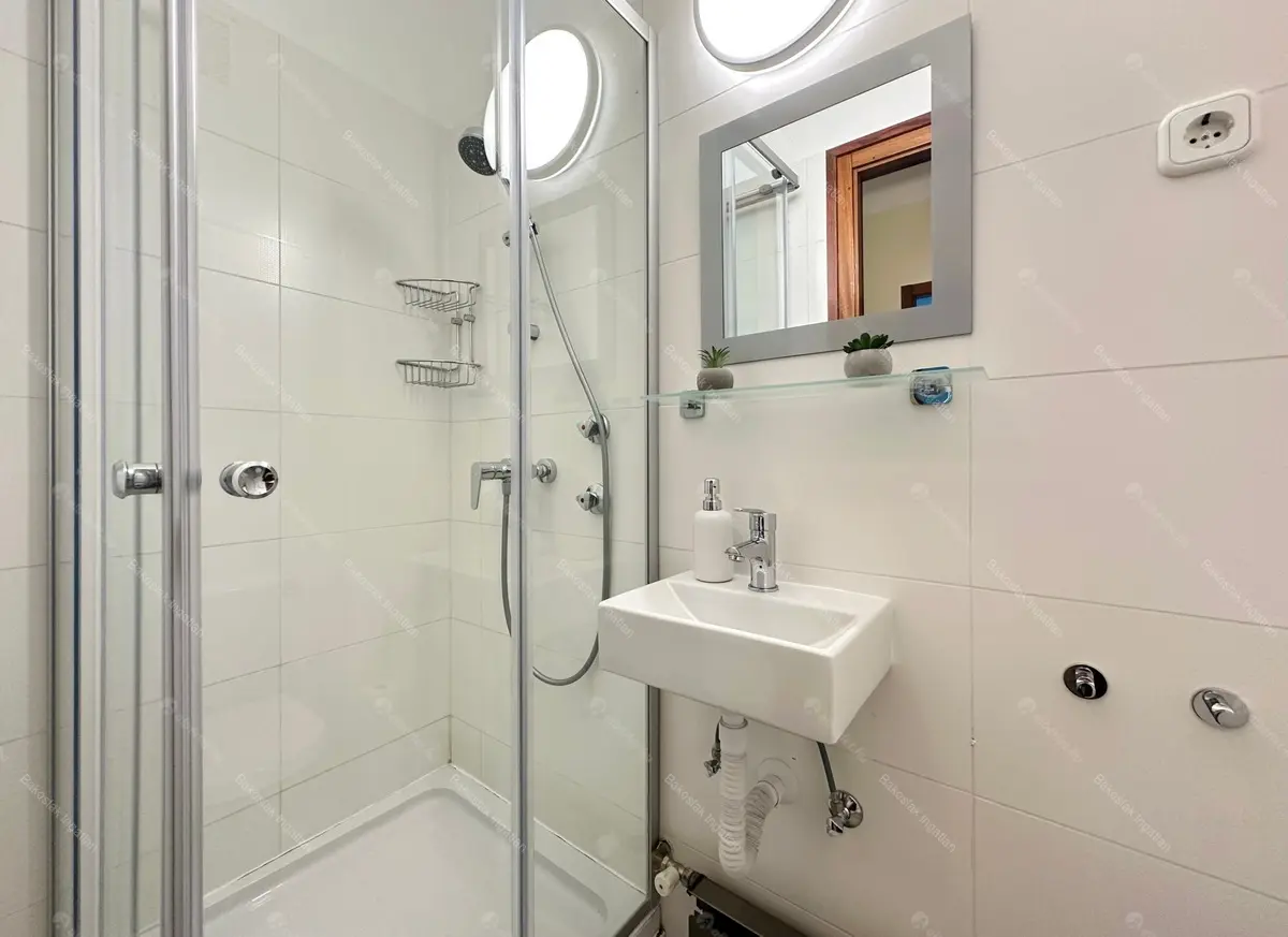 Kiadó albérlet 638000 Ft/hó áron: Budapest, II. kerület  Pusztaszeri út. Mérete: 105 nm, 3 szobás | Alberlet.hu - 6709790