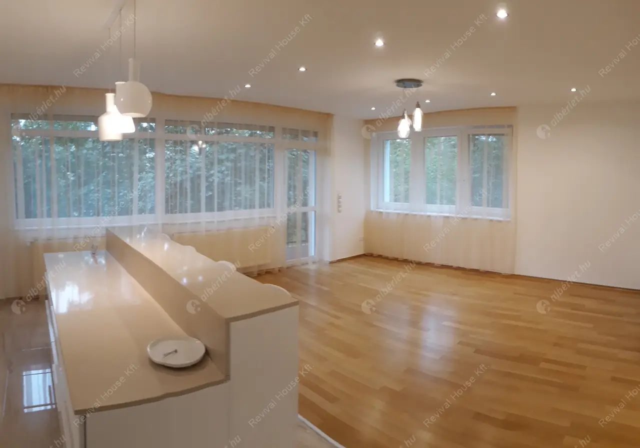 Kiadó albérlet 490000 Ft/hó áron: Budapest, II. kerület  Pusztaszeri út. Mérete: 125 nm, 4 szobás | Alberlet.hu - 5074707